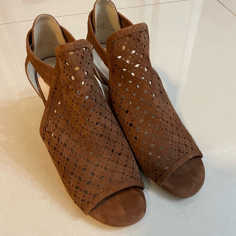 Cole Haan Womens Edie Brown Suede Wedge Sandals size 7